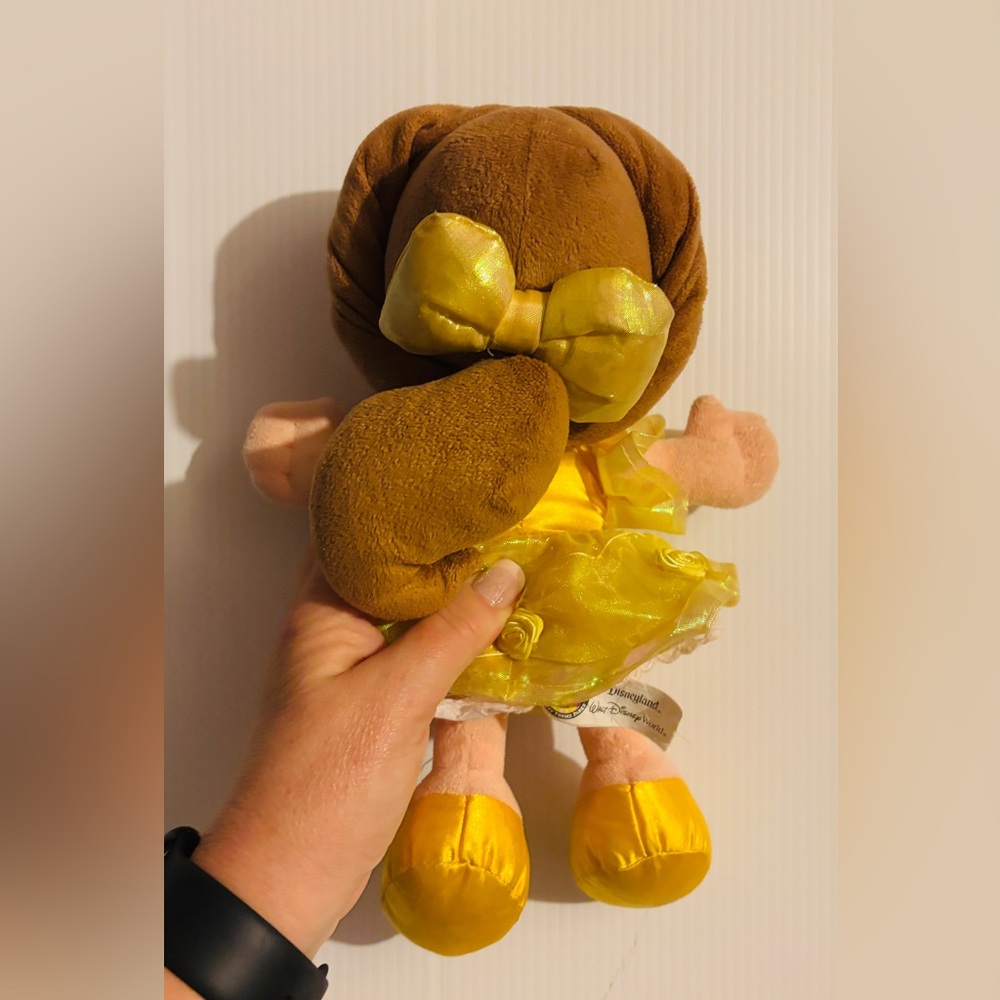 Disney Princess Plush Doll Yellow Gown Disneyland Disney World - Picture 3 of 5